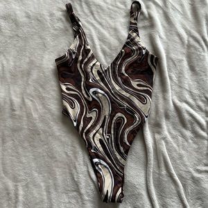 Toluca Minerva one piece in cappuccino